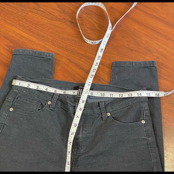 Forever 21 lightweight jeans jeggings size 6 spandex black  ankle skinny cropped - Picture 3 of 9